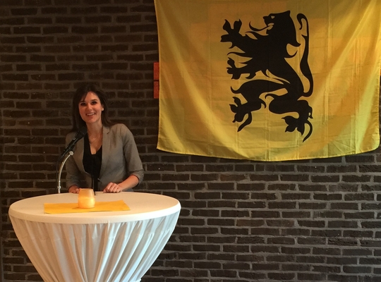 Yoleen Van Camp spreekt in Balen